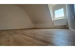 Dachgeschoßwohnung Möglingen - 4 Zimmer, 71 m&sup2;, 1.330&euro; | Angebot:27543973