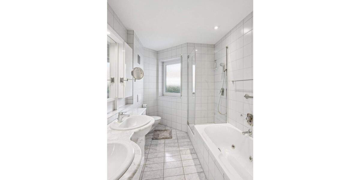 Mehrfamilienhaus, Wohnhaus Benningen am Neckar - 1 Zimmer, 219 m&sup2;, 995.000&euro; | Angebot:25746192