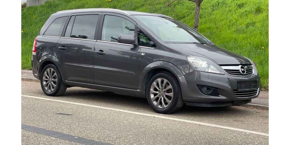 Opel Zafira 118.000 km 6.900 &euro; Fellbach 70736