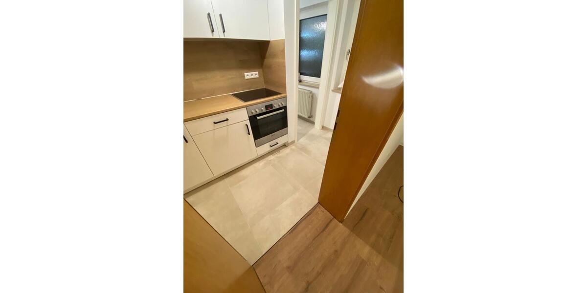 Etagenwohnung Weinstadt - 1 Zimmer, 38 m&sup2;, 830&euro; | Angebot:26305364