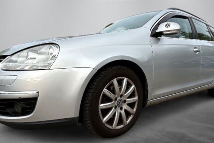 VW Golf 235.000 km 2.990 &euro; Weinstadt 71384