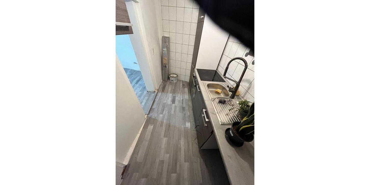 Etagenwohnung Sachsenheim - 1 Zimmer, 45 m&sup2;, 550&euro; | Angebot:27584416