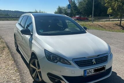 Peugeot 308 152.493 km 8.900 &euro; Schorndorf 73614