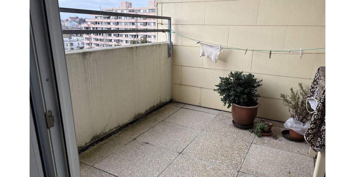 Etagenwohnung Sindelfingen Nord - 3 Zimmer, 83 m&sup2;, 305.000&euro; | Angebot:25877057