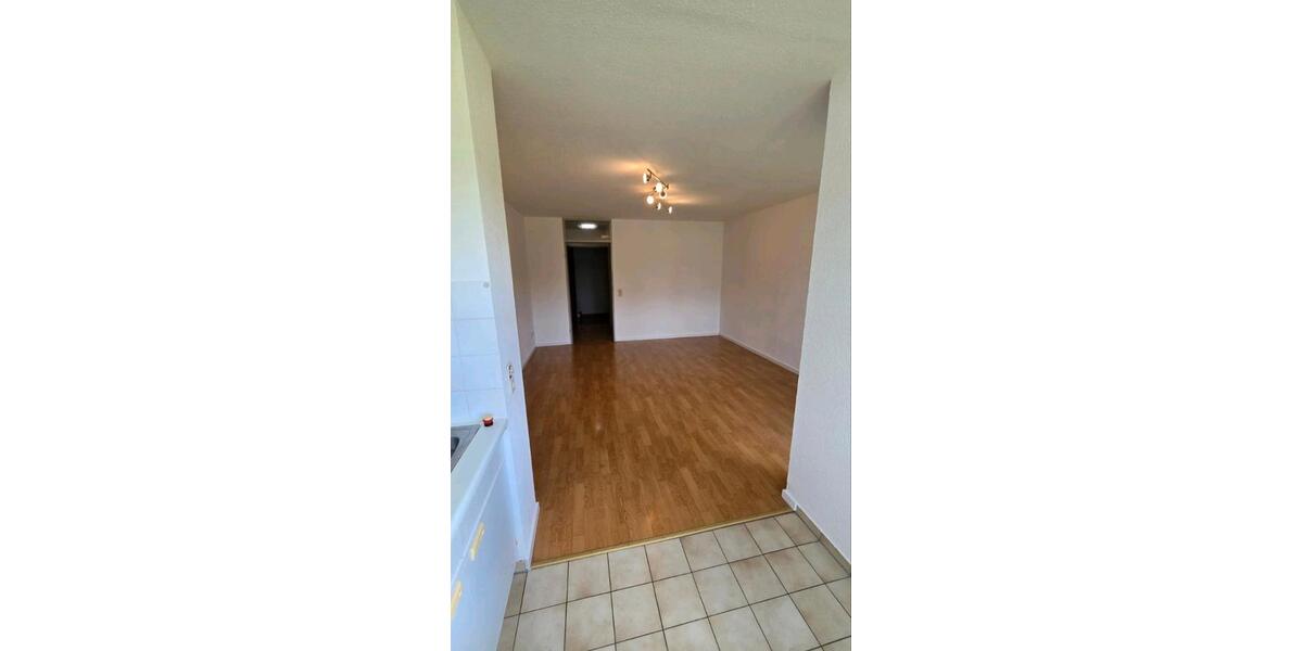 Etagenwohnung Kornwestheim - 1 Zimmer, 35 m&sup2;, 750&euro; | Angebot:27568086