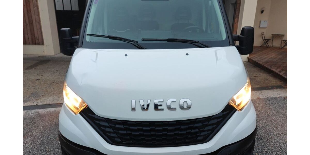 IVECO Andere 153.000 km 14.200 &euro; Güglingen 74363