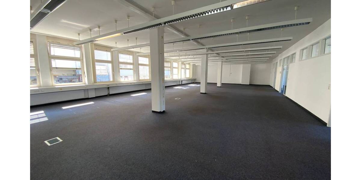 Gewerbeobjekt Sindelfingen Mitte - 18.960&euro; | Angebot:25704212