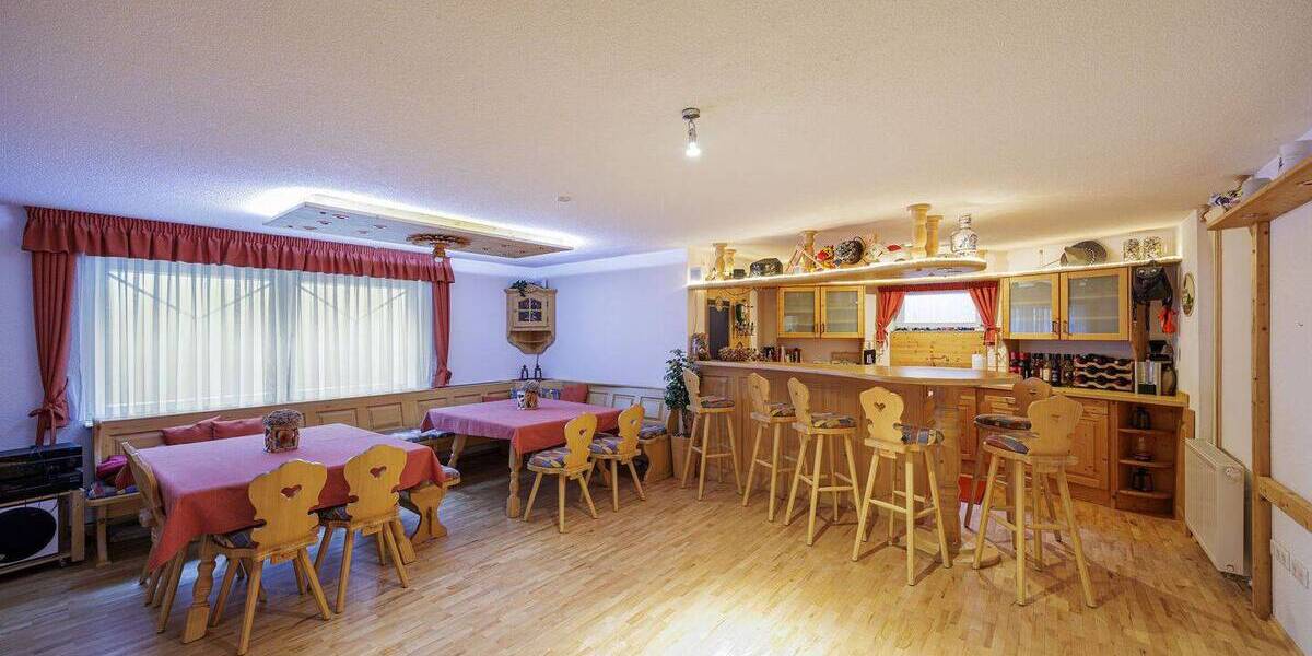 Einfamilienhaus Affalterbach - 6 Zimmer, 245 m&sup2;, 1.090.000&euro; | Angebot:25697997