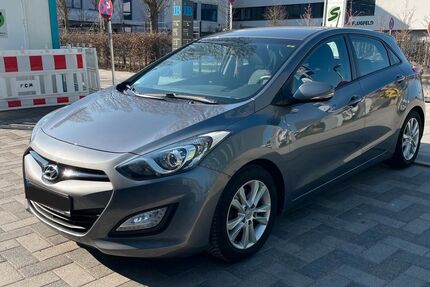 Hyundai i30 72.500 km 8.900 &euro; Böblingen 71034