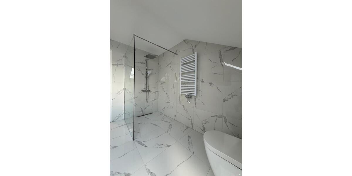 Etagenwohnung Kirchheim am Neckar - 4 Zimmer, 102 m&sup2;, 1.100&euro; | Angebot:27550072