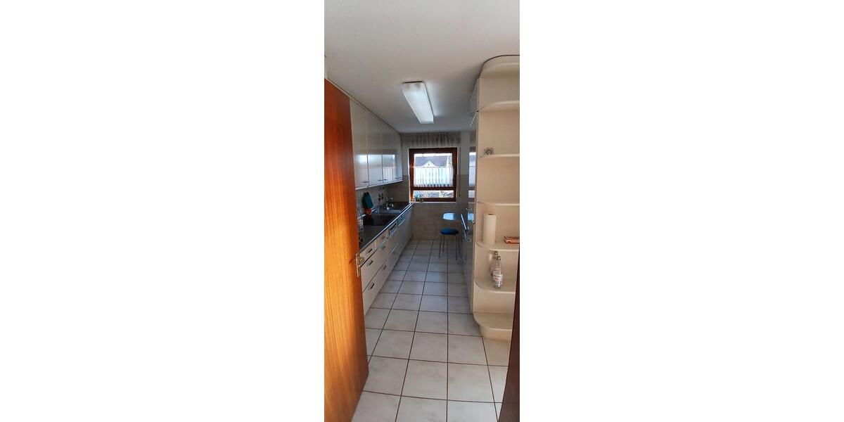 Etagenwohnung Backnang - 4.5 Zimmer, 108 m&sup2;, 1.400&euro; | Angebot:26424801