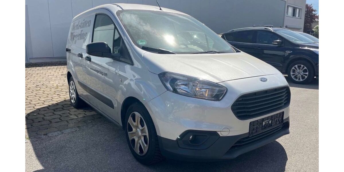 Ford Transit Courier 106.700 km 9.999 &euro; Ludwigsburg 71638
