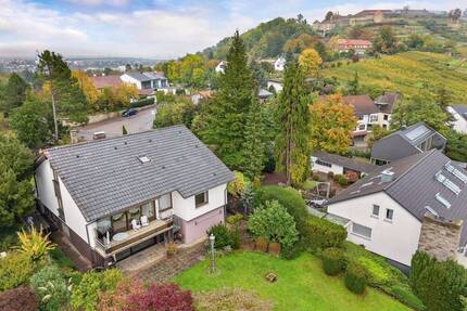 Haus Asperg - 9 Zimmer, 349 m&sup2;, 1.470.000&euro; | Angebot:25802152