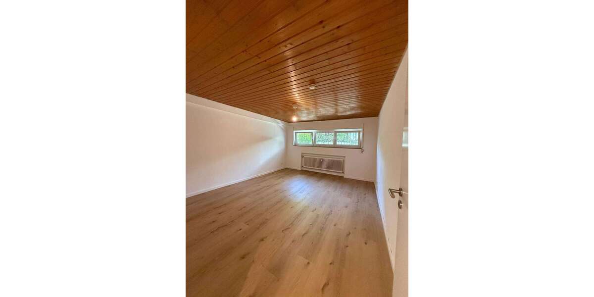 Etagenwohnung Stuttgart Zuffenhausen - 1 Zimmer, 25 m&sup2;, 135.000&euro; | Angebot:26902499