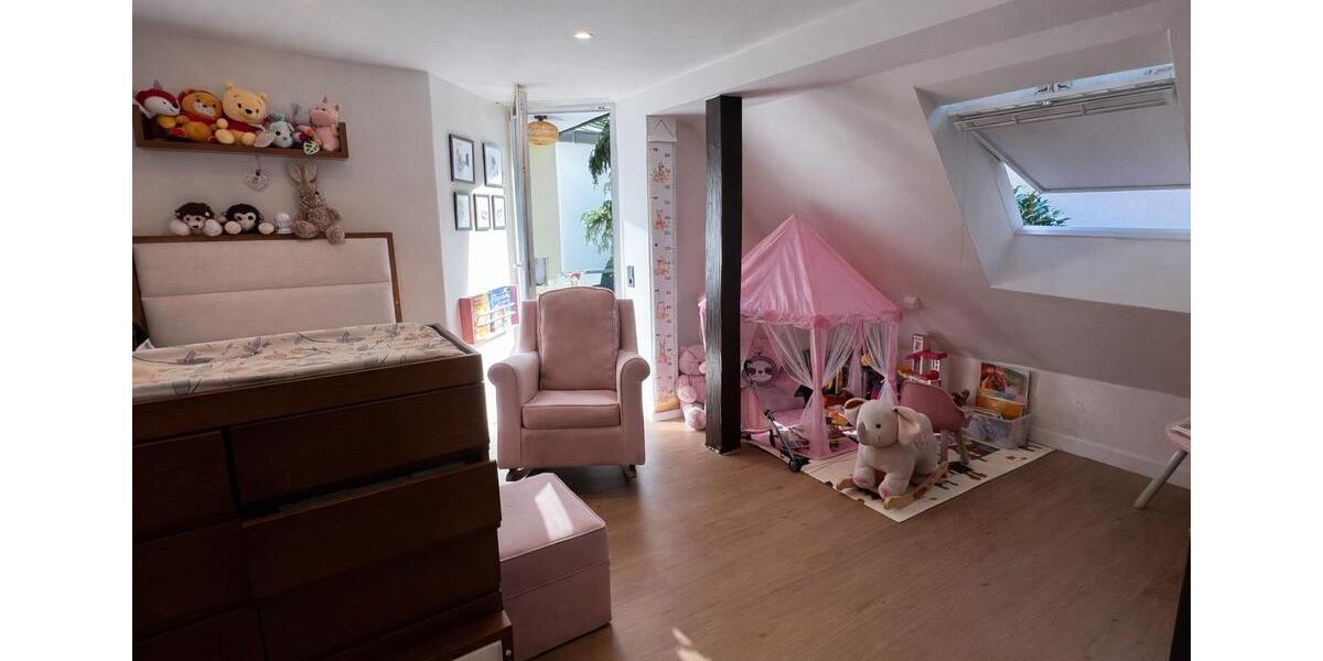 Etagenwohnung Gerlingen - 4 Zimmer, 115 m&sup2;, 1.850&euro; | Angebot:26398173