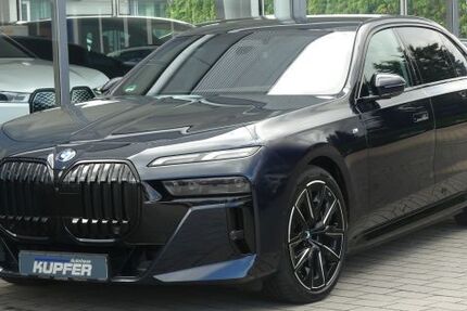 BMW i7 16.780 km 83.900 &euro; Vaihingen / Enz 71665