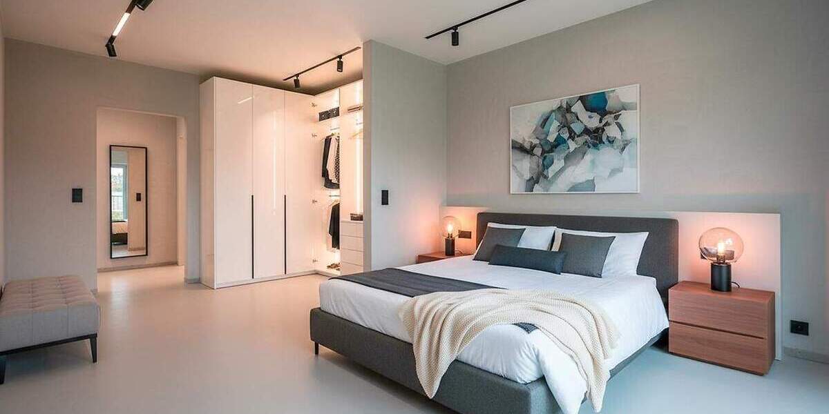 Mehrfamilienhaus, Wohnhaus Ludwigsburg Mitte - 8 Zimmer, 229 m&sup2;, 995.000&euro; | Angebot:25697943