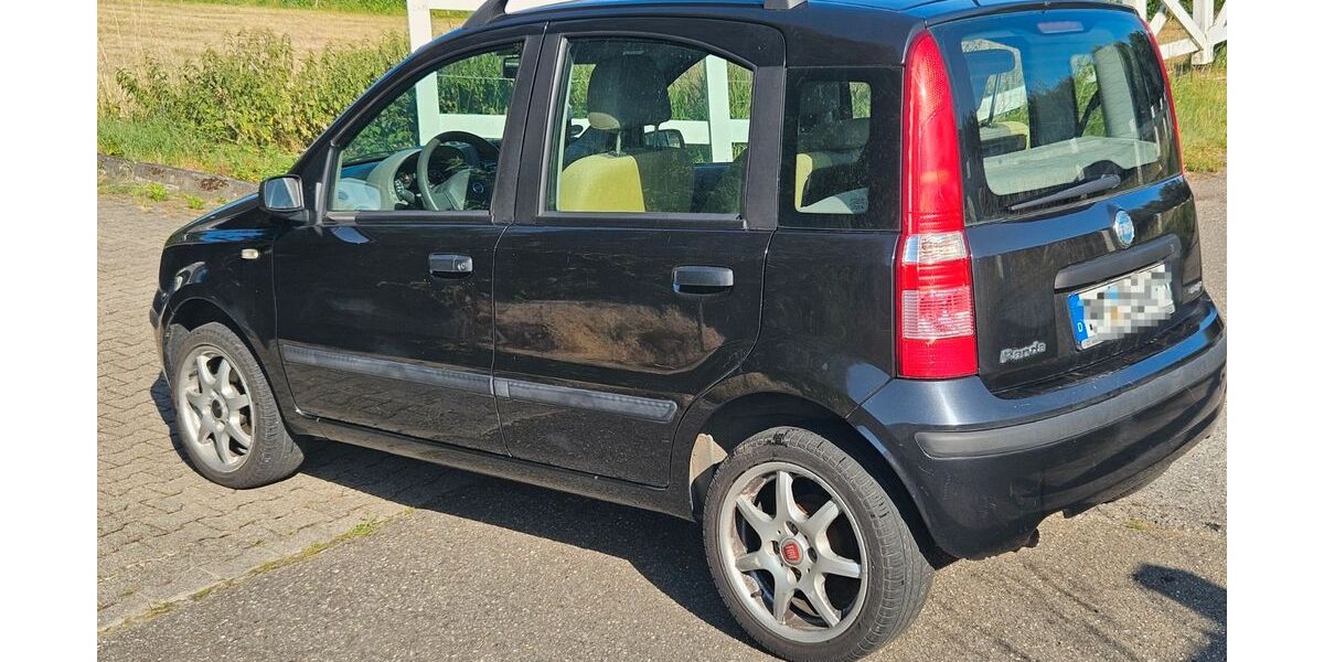 Fiat Panda 186.000 km 2.099 &euro; Leingarten 74211