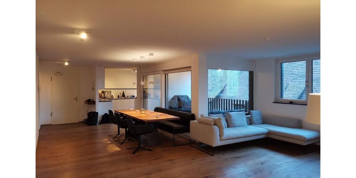 Etagenwohnung Heilbronn - 4 Zimmer, 125 m&sup2;, 1.760&euro; | Angebot:24835336