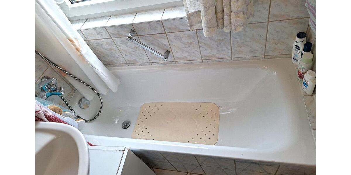 Etagenwohnung Stuttgart Bad Cannstatt - 3 Zimmer, 78 m&sup2;, 235.000&euro; | Angebot:26983734
