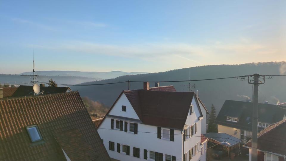 Dachgeschoßwohnung Stuttgart Sillenbuch - 3.5 Zimmer, 66 m&sup2;, 935&euro; | Angebot:25965679