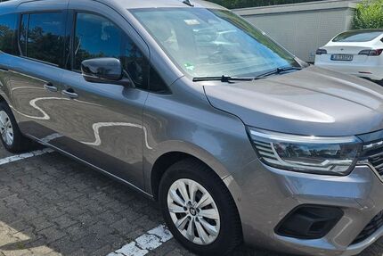 Renault Grand Kangoo 30.200 km 28.990 &euro; Möglingen 71696