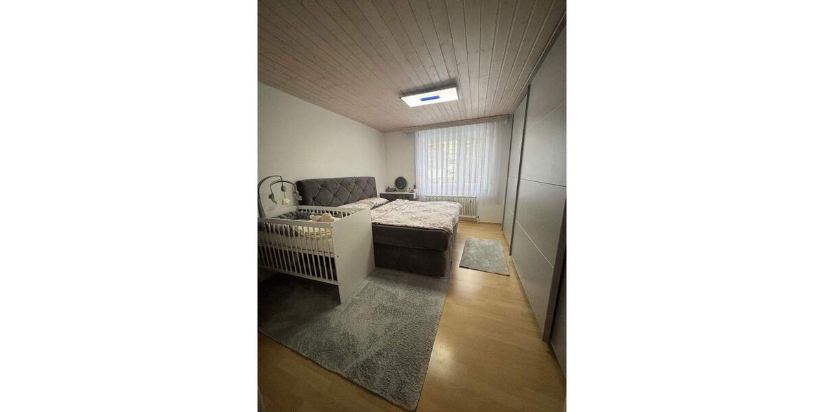 Etagenwohnung Steinenbronn - 3 Zimmer, 90 m&sup2;, 379.000&euro; | Angebot:25784614