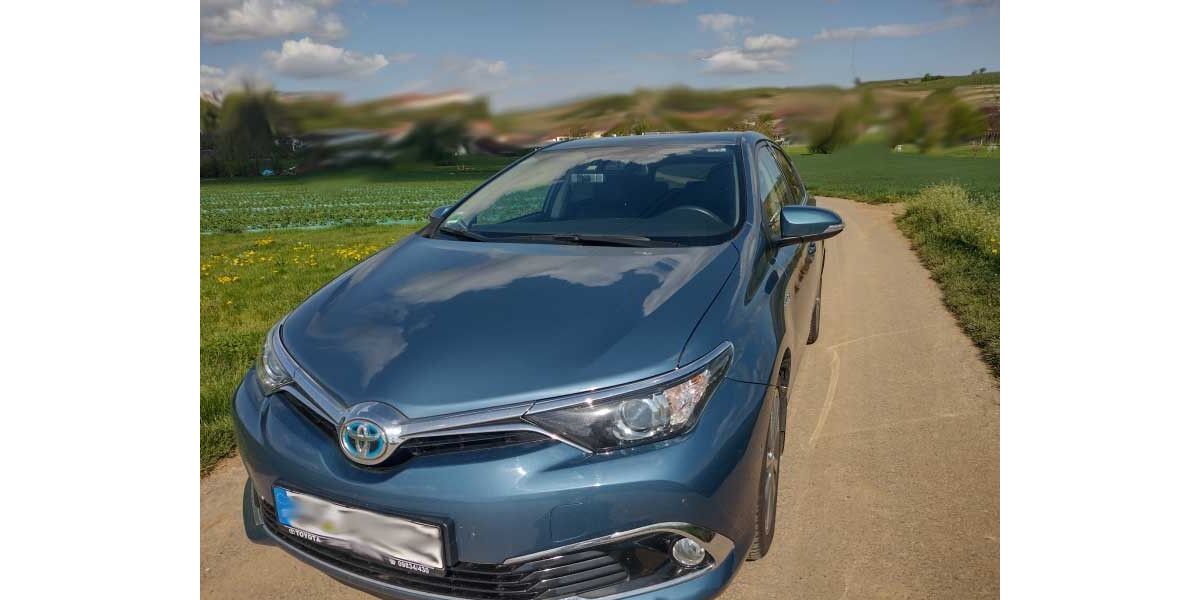 Toyota Auris 39.000 km 16.300 &euro; Bönnigheim 74357