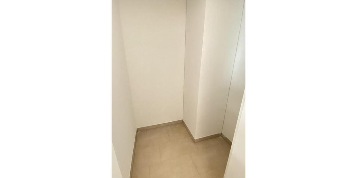 Etagenwohnung Leonberg - 4 Zimmer, 105 m&sup2;, 1.837&euro; | Angebot:23644746