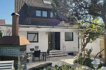 Haus Stuttgart Mühlhausen - 4 Zimmer, 133 m&sup2;, 790.000&euro; | Angebot:22161027