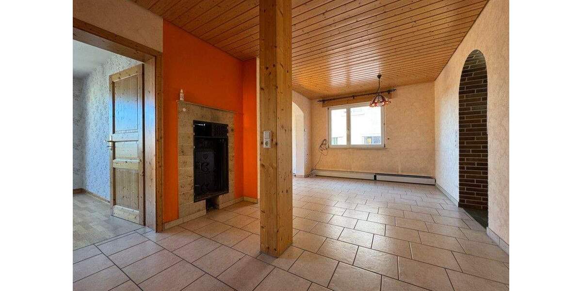 Mehrfamilienhaus, Wohnhaus Mühlacker Mühlhausen - 6 Zimmer, 148 m&sup2;, 278.500&euro; | Angebot:25695920