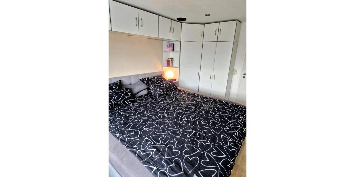 Etagenwohnung Stuttgart Mühlhausen - 2.5 Zimmer, 60 m&sup2;, 299.000&euro; | Angebot:24468274