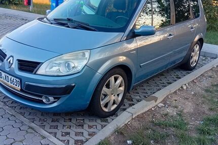 Renault Scenic 172.900 km 2.290 &euro; Korntal-Muenchingen 70825