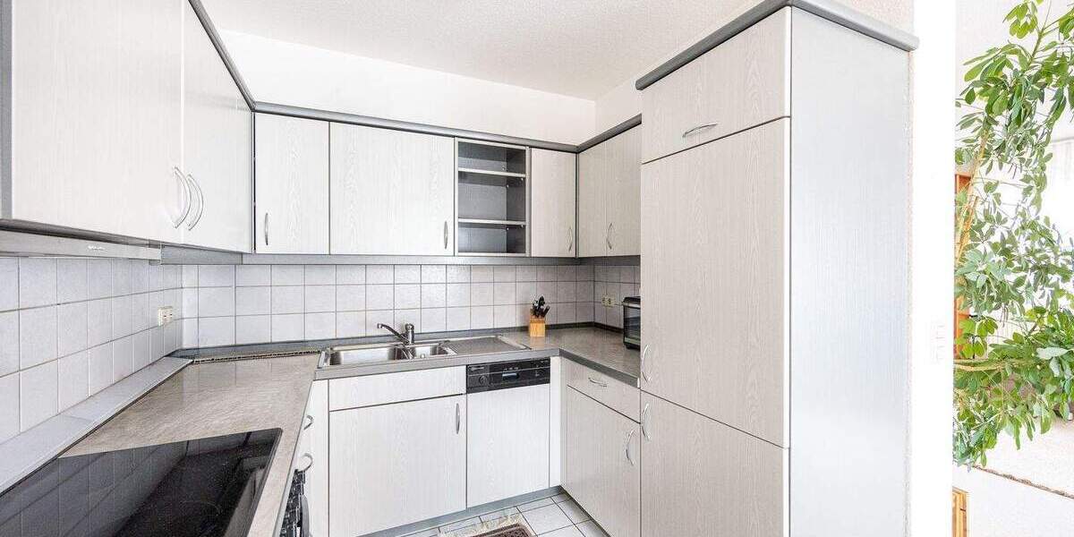 Etagenwohnung Ludwigsburg West - 3 Zimmer, 77 m&sup2;, 314.000&euro; | Angebot:25742432