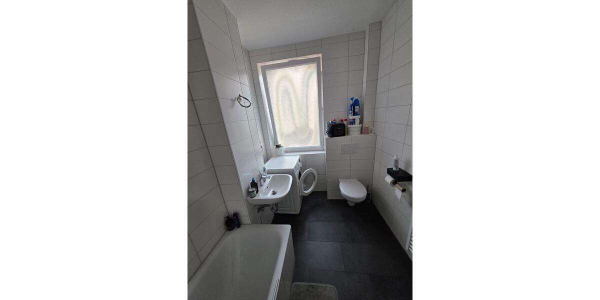 Etagenwohnung Esslingen am Neckar Pliensauvorstadt - 2 Zimmer, 52 m&sup2;, 800&euro; | Angebot:26384401