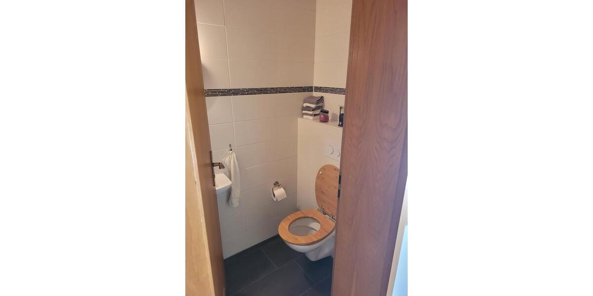 Etagenwohnung Backnang - 4.5 Zimmer, 93 m&sup2;, 390.000&euro; | Angebot:26589041