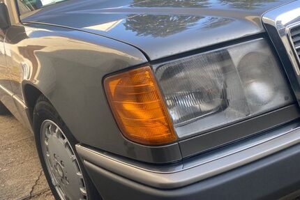 Mercedes-Benz 300 281.711 km 11.500 &euro; Weil der Stadt 71263