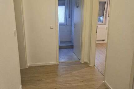Wohnung Ludwigsburg Hoheneck - 3 Zimmer, 75 m&sup2;, 1.000&euro; | Angebot:27593370