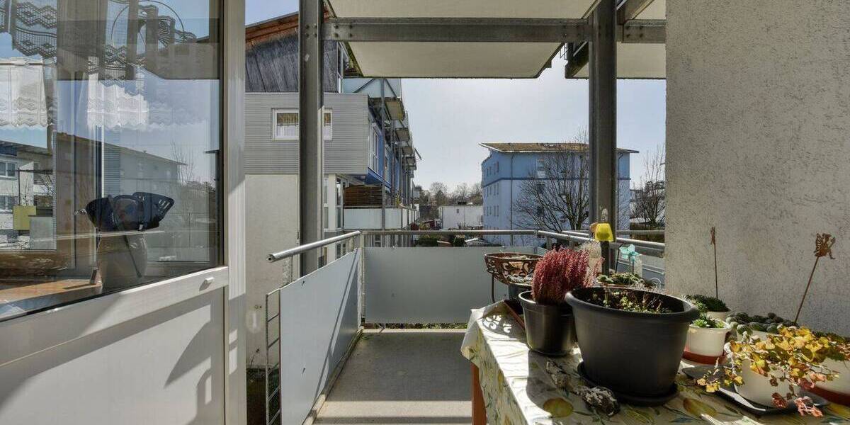 Etagenwohnung Ludwigsburg Ost - 2 Zimmer, 170.000&euro; | Angebot:26053246