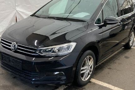 VW Touran 148.239 km 18.990 &euro; Weinstadt 71384