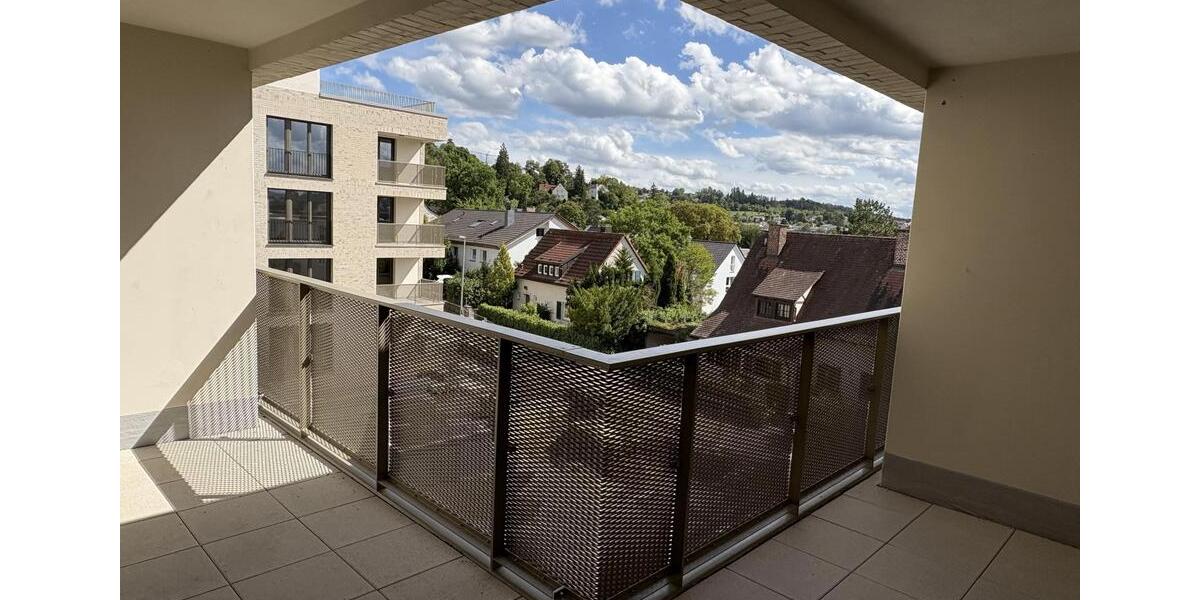 Etagenwohnung Leonberg - 4 Zimmer, 105 m&sup2;, 1.898&euro; | Angebot:23644761