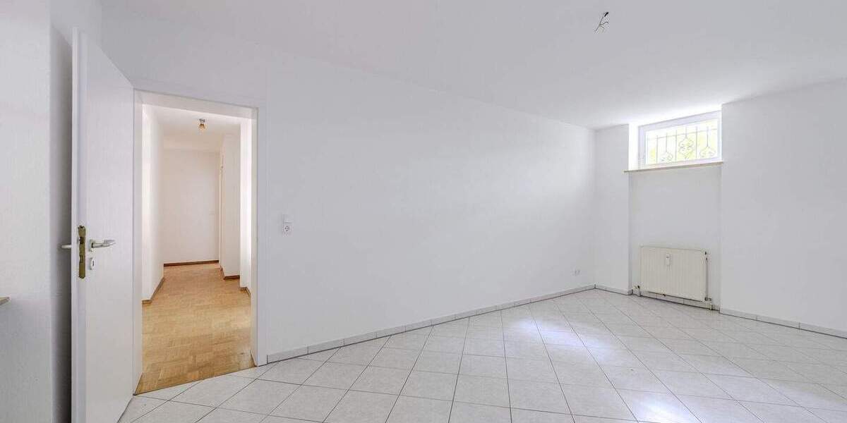 Etagenwohnung Stuttgart-Mitte Mitte - 2 Zimmer, 66 m&sup2;, 269.000&euro; | Angebot:25704099