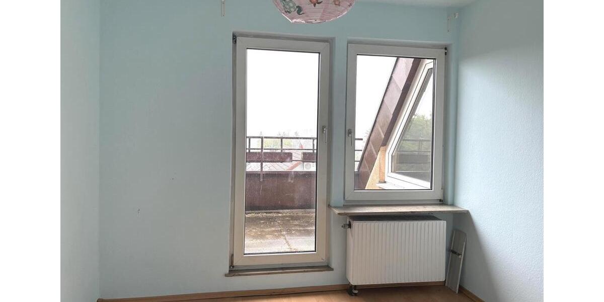 Dachgeschoßwohnung Waiblingen Bittenfeld - 3 Zimmer, 57 m&sup2;, 790&euro; | Angebot:26147827