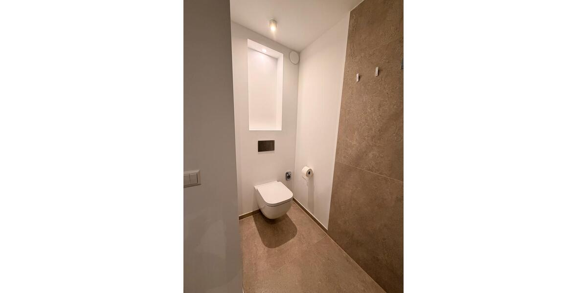 Dachgeschoßwohnung Kornwestheim - 4 Zimmer, 108 m&sup2;, 560.000&euro; | Angebot:26050848