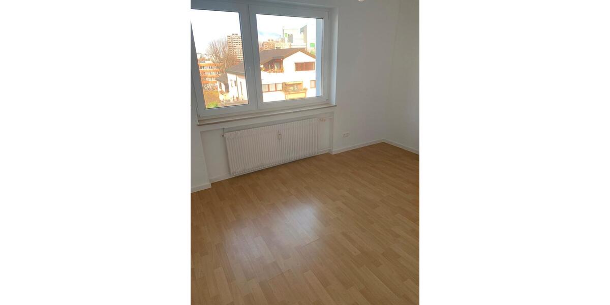 Erdgeschoßwohnung Winnenden - 3 Zimmer, 65 m&sup2;, 900&euro; | Angebot:26341254