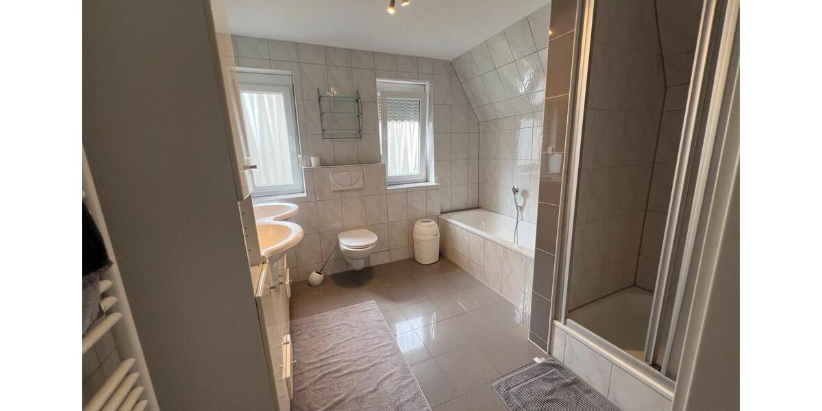 Einfamilienhaus Heilbronn Böckingen - 8 Zimmer, 170 m&sup2;, 468.000&euro; | Angebot:27158339