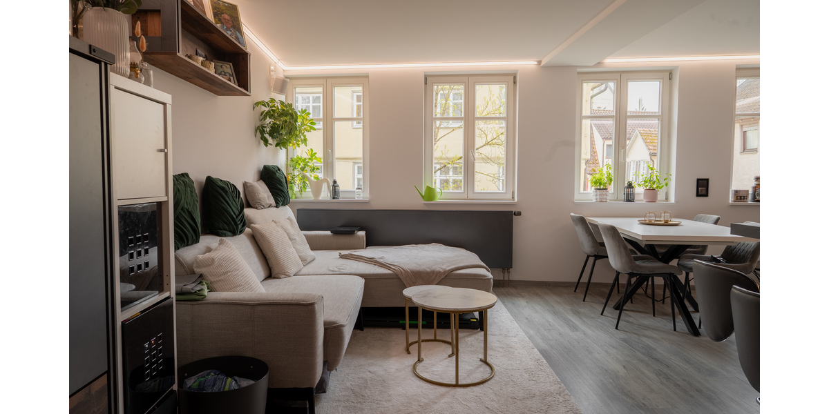 Seltenes High-Class Refugium in bester Stadtmitte – Kernsanierte Design-Wohnung mit Terrasse - 2.5 Schorndorf | Angebot:26820823