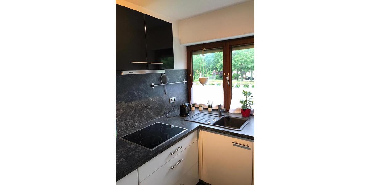 Hochparterre Ludwigsburg Oßweil - 2 Zimmer, 60 m&sup2;, 900&euro; | Angebot:27570539