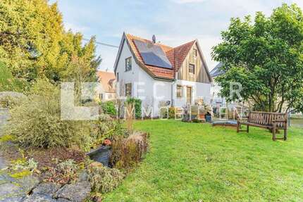 Haus Plieningen Plieningen - 5 Zimmer, 162 m&sup2;, 680.000&euro; | Angebot:25851537