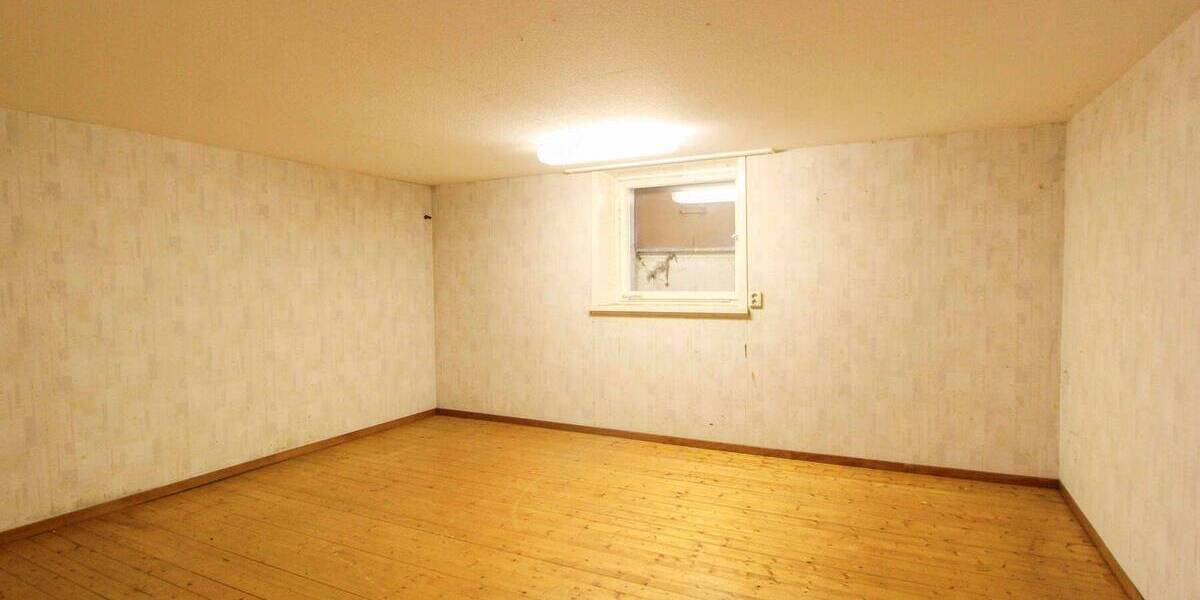 Mehrfamilienhaus, Wohnhaus Stuttgart Botnang - 9 Zimmer, 980.000&euro; | Angebot:26879864